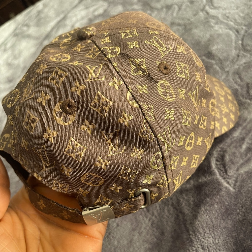 Brand new Louis Vuitton hat.